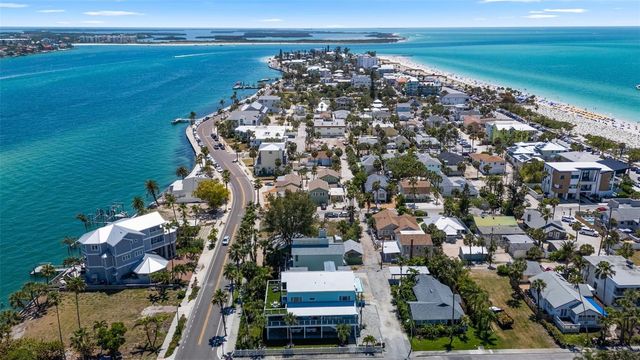 1304 PASS A GRILLE WAY, St Pete Beach, FL 33706