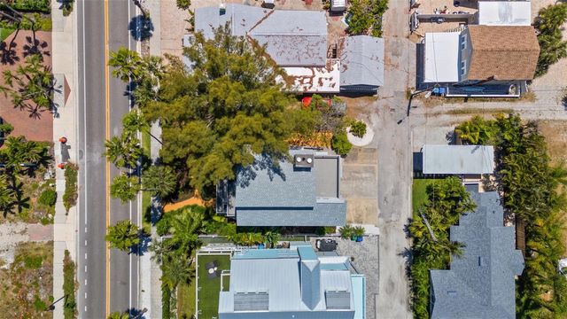 1304 PASS A GRILLE WAY, St Pete Beach, FL 33706