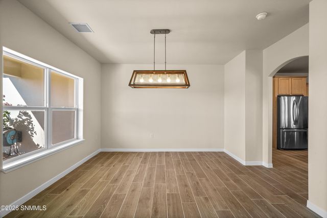 200 Sunshine Valley Court, Las Cruces, NM 88007