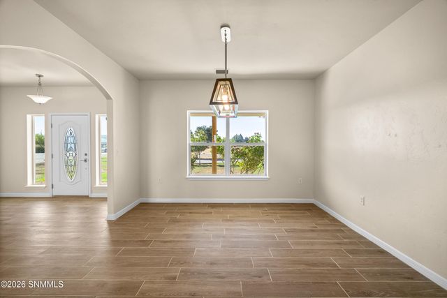 200 Sunshine Valley Court, Las Cruces, NM 88007