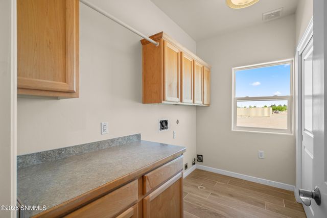 200 Sunshine Valley Court, Las Cruces, NM 88007
