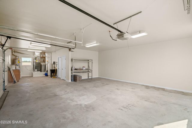 200 Sunshine Valley Court, Las Cruces, NM 88007