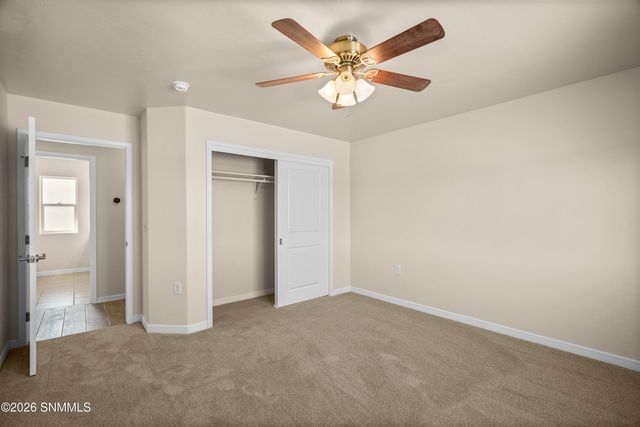 200 Sunshine Valley Court, Las Cruces, NM 88007