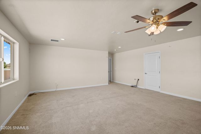 200 Sunshine Valley Court, Las Cruces, NM 88007