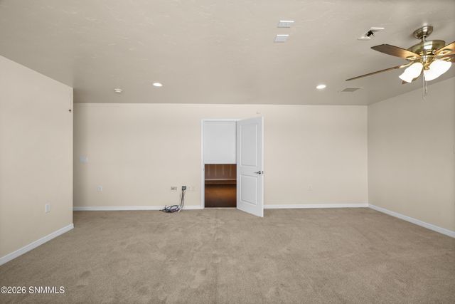 200 Sunshine Valley Court, Las Cruces, NM 88007