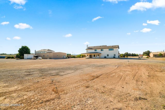 200 Sunshine Valley Court, Las Cruces, NM 88007