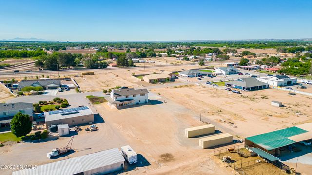 200 Sunshine Valley Court, Las Cruces, NM 88007
