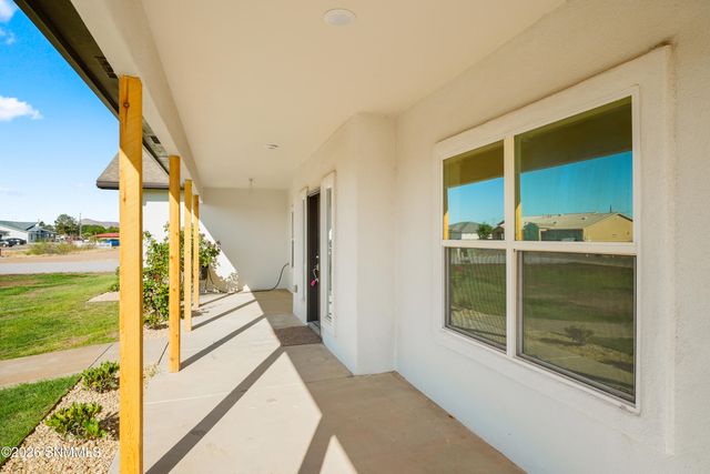 200 Sunshine Valley Court, Las Cruces, NM 88007