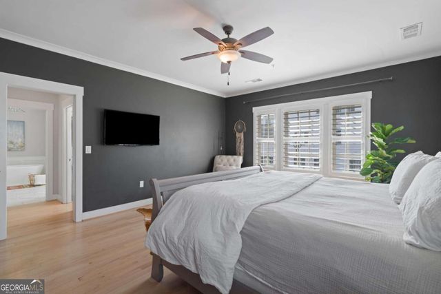 228 Dawson Dr, Woodstock, GA 30188
