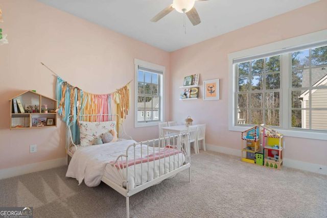 228 Dawson Dr, Woodstock, GA 30188