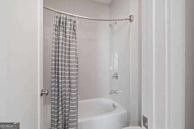 228 Dawson Dr, Woodstock, GA 30188