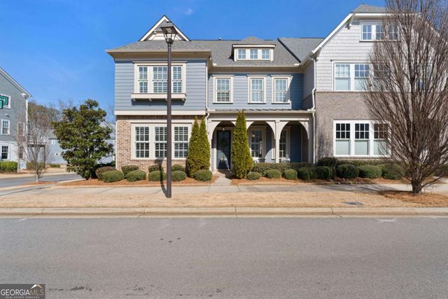 228 Dawson Dr, Woodstock, GA 30188