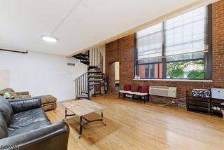 366 Trenton Ave 2F, Paterson City, NJ 07503