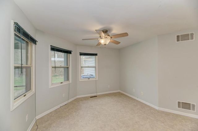 32850 Deer Ridge Drive, Wilmington, IL 60481