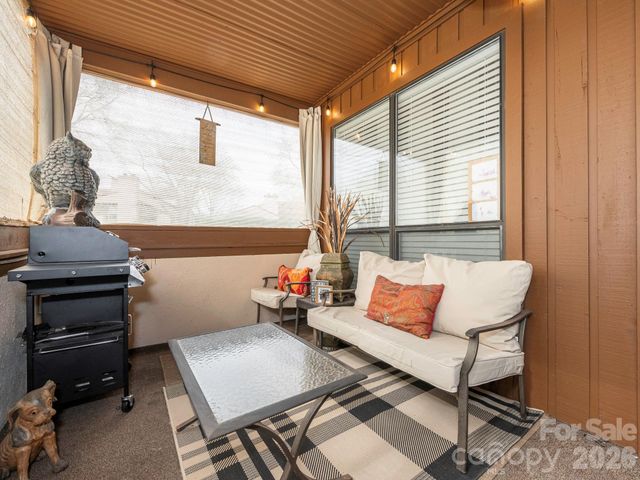 7200 Winery Lane, Charlotte, NC 28227