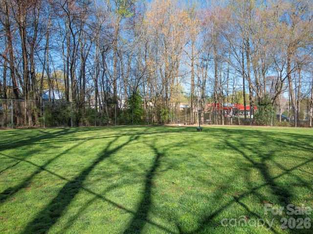 7200 Winery Lane, Charlotte, NC 28227