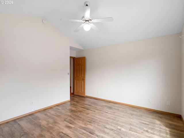 237 Ne WILCOX St, Hillsboro, OR 97124