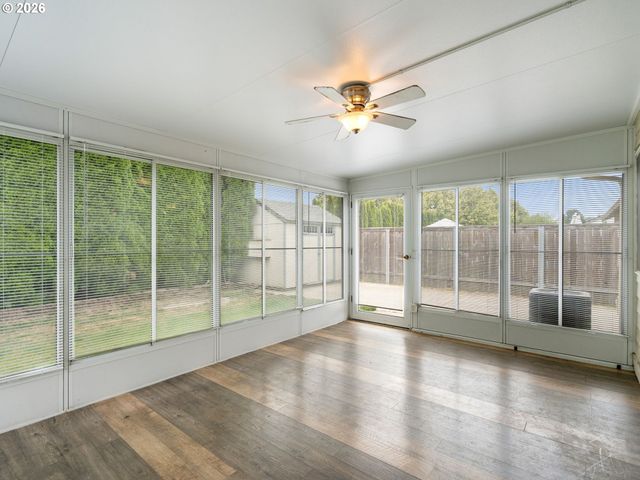 237 Ne WILCOX St, Hillsboro, OR 97124