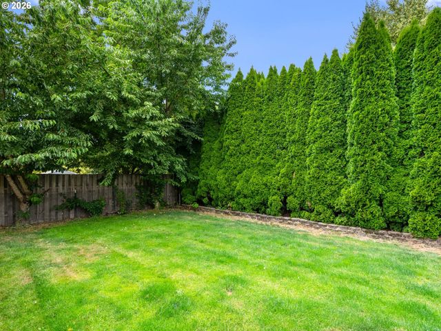 237 Ne WILCOX St, Hillsboro, OR 97124