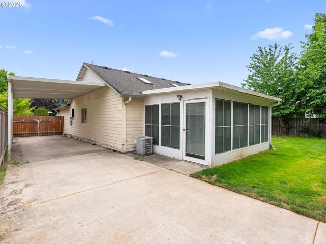 237 Ne WILCOX St, Hillsboro, OR 97124