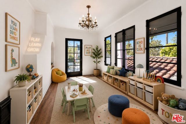 8135 W 4th Street UPSTAIRS, Los Angeles, CA 90048