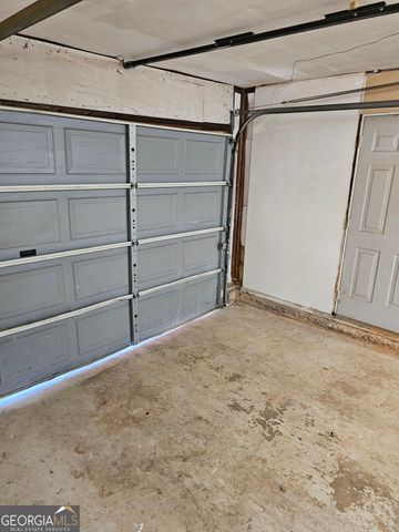 6642 Doublegate Lane, Rex, GA 30273