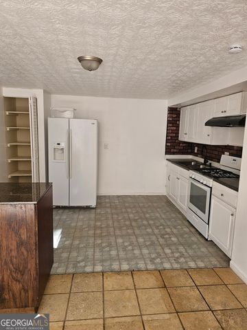 6642 Doublegate Lane, Rex, GA 30273