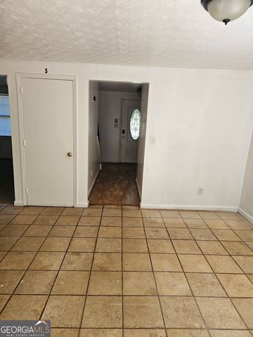 6642 Doublegate Lane, Rex, GA 30273