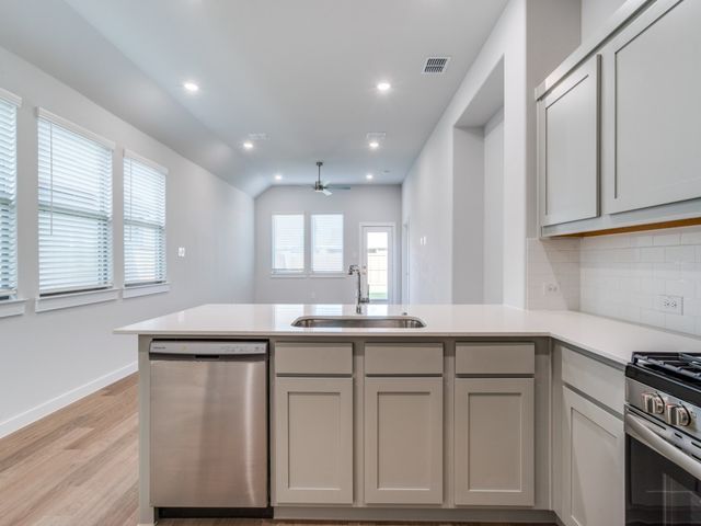 3818 White Rock Drive, Farmersville, TX 75442