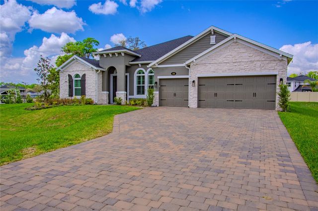 132 LAKE DRIVE, Oviedo, FL 32765