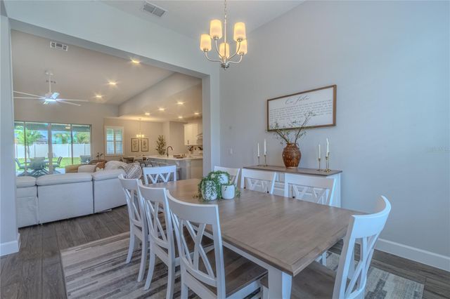 132 LAKE DRIVE, Oviedo, FL 32765