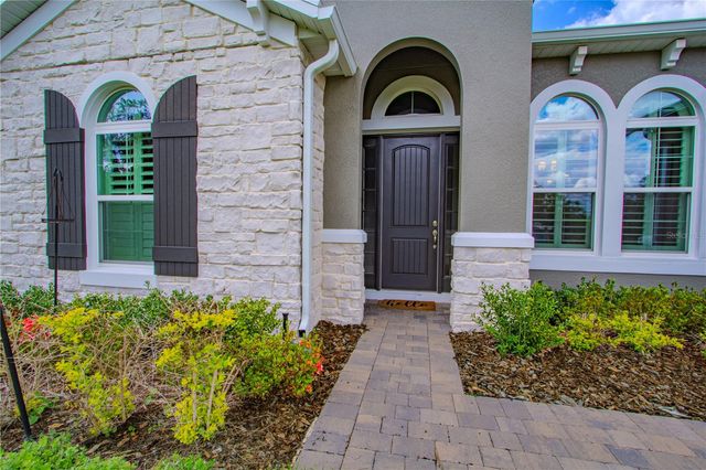 132 LAKE DRIVE, Oviedo, FL 32765