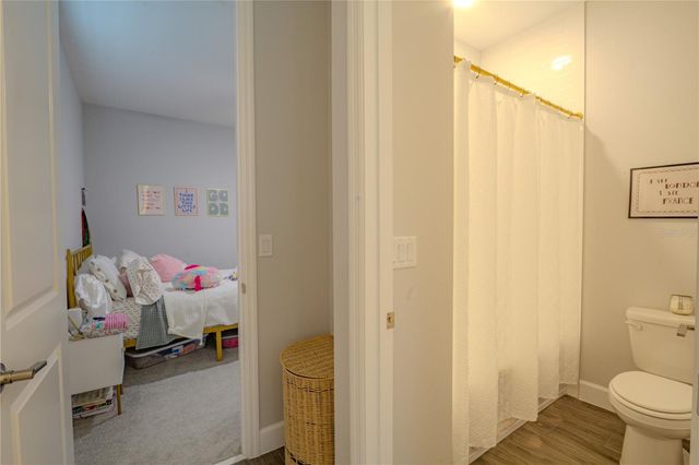 132 LAKE DRIVE, Oviedo, FL 32765