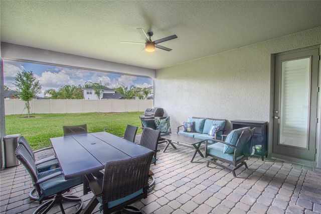 132 LAKE DRIVE, Oviedo, FL 32765