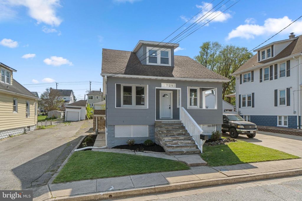 Image 2 of property listing at 1229 NORTH AVE, Baltimore, MD 21227