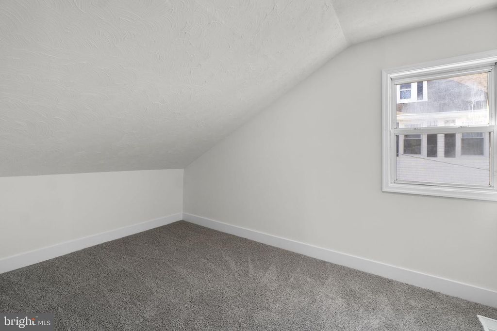 Image 26 of property listing at 1229 NORTH AVE, Baltimore, MD 21227