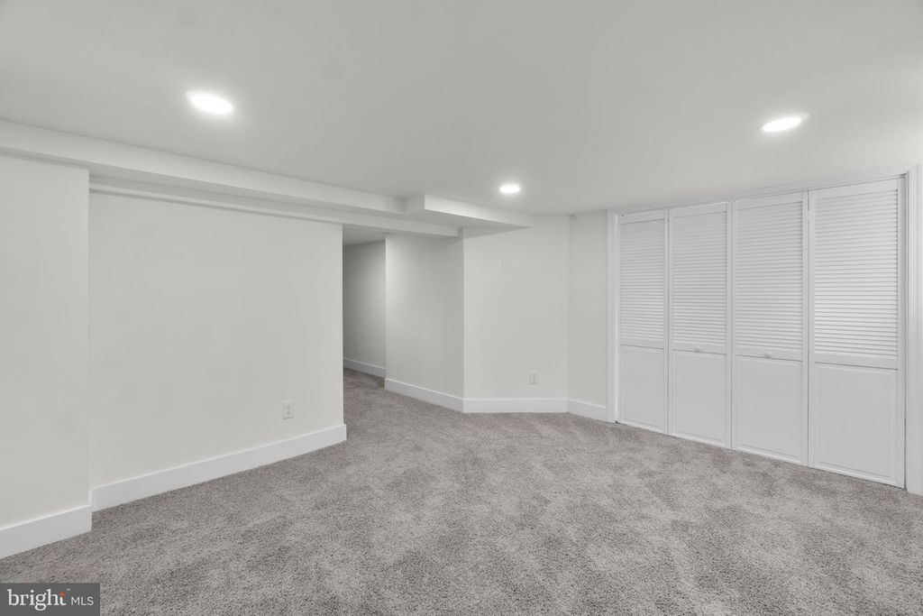 Image 29 of property listing at 1229 NORTH AVE, Baltimore, MD 21227