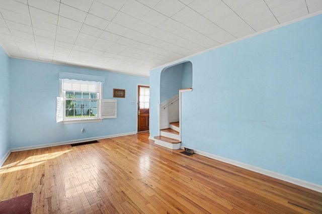 1400 Central Row Road, Erlanger, KY 41018