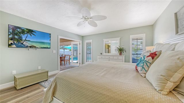 8112 12TH AVENUE NW, Bradenton, FL 34209