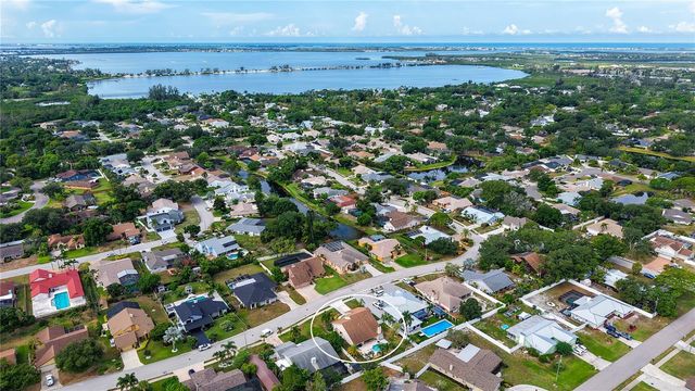 8112 12TH AVENUE NW, Bradenton, FL 34209