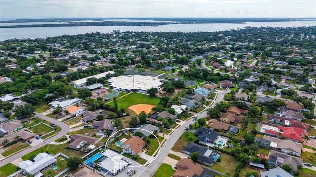 8112 12TH AVENUE NW, Bradenton, FL 34209