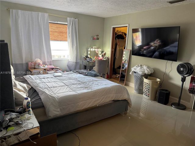 25051 SW 129th Ct, Homestead, FL 33032