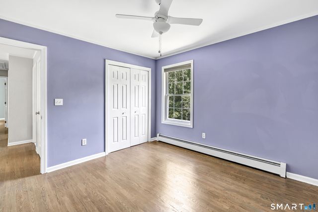 39 Greenbriar Road, Oxford, CT 06478