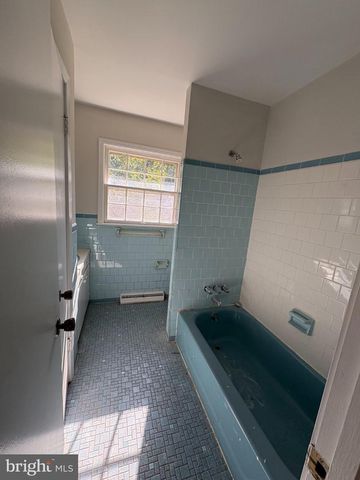 3605 SANDERS LN, Catharpin, VA 20143