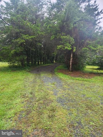 3605 SANDERS LN, Catharpin, VA 20143
