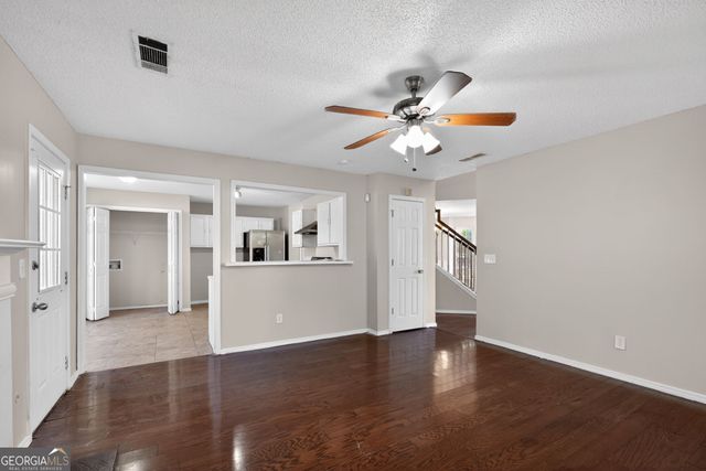 2046 Lown Farm Trail, Lithonia, GA 30058