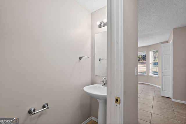 2046 Lown Farm Trail, Lithonia, GA 30058