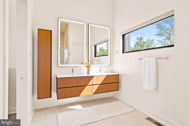 14502 TANGLE TWIG LN, Purcellville, VA 20132
