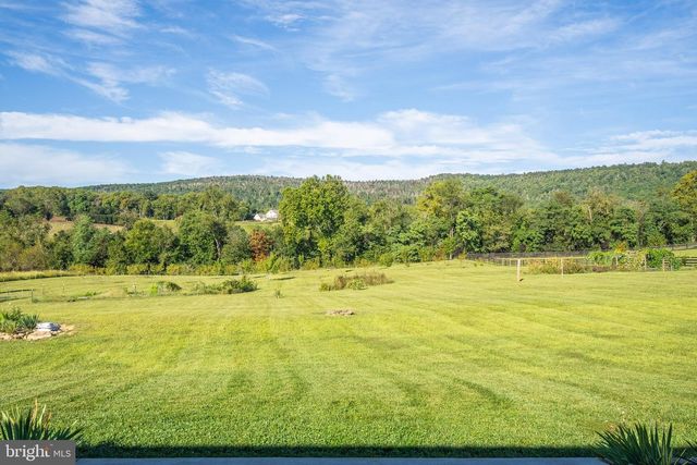 14502 TANGLE TWIG LN, Purcellville, VA 20132