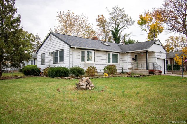 650 Bryant Street, East Meadow, NY 11554